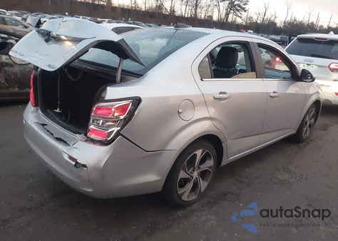 2018 Chevrolet Sonic Premier Auto z USA, uszkodzony, nr VIN 1G1JF5SB3J4138116